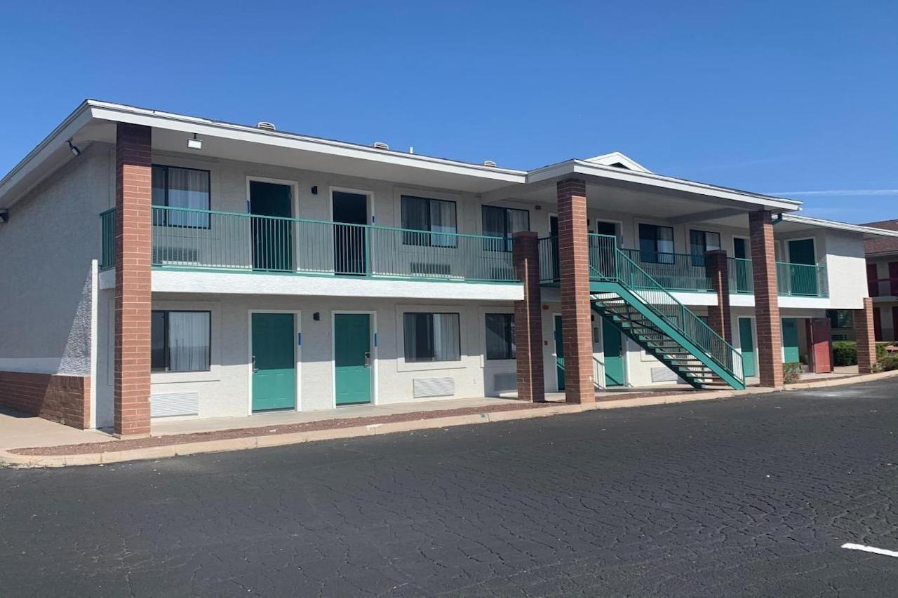 Greentree Inn Of Holbrook, Az Dış mekan fotoğraf