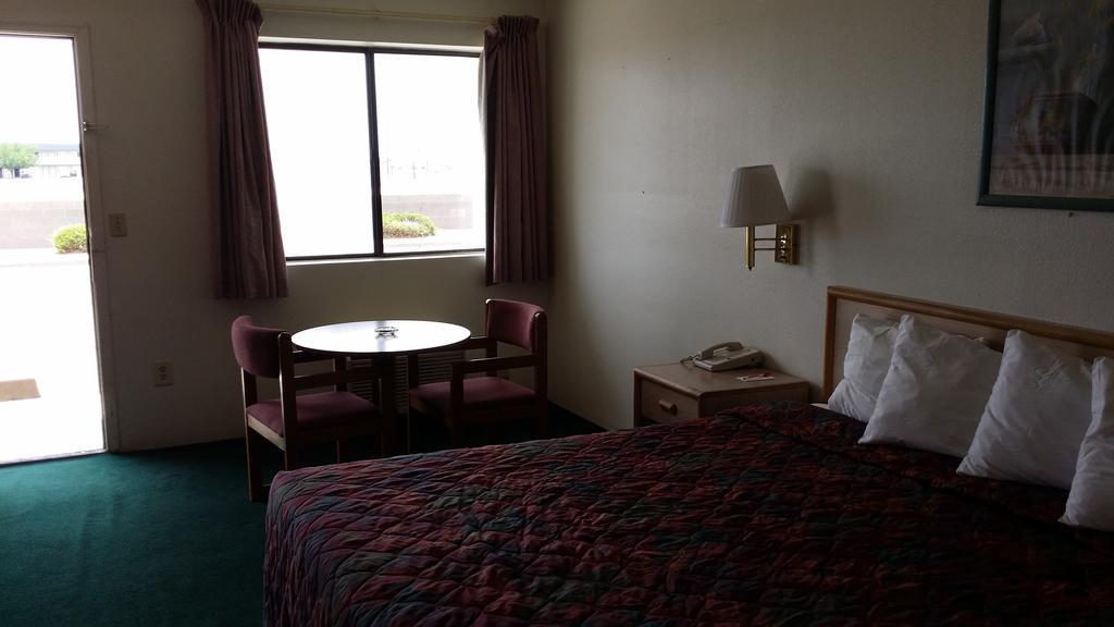 Greentree Inn Of Holbrook, Az Oda fotoğraf